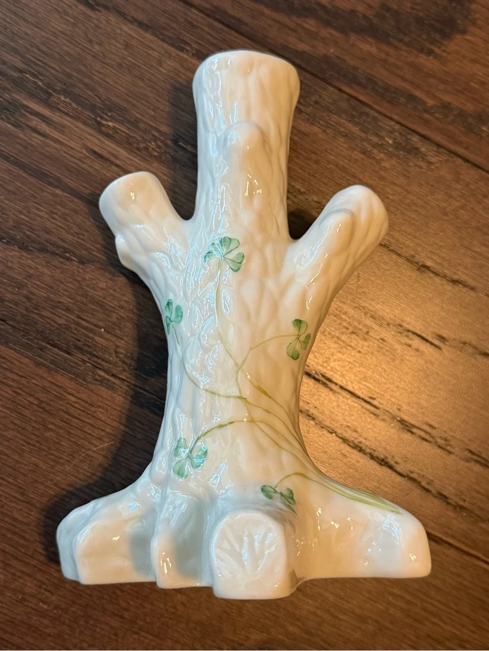 Belleek Crème Ceramic Tree-Branch Vase with Green Clover Motif